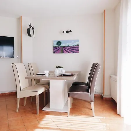 Ca La Pureta Apartment *